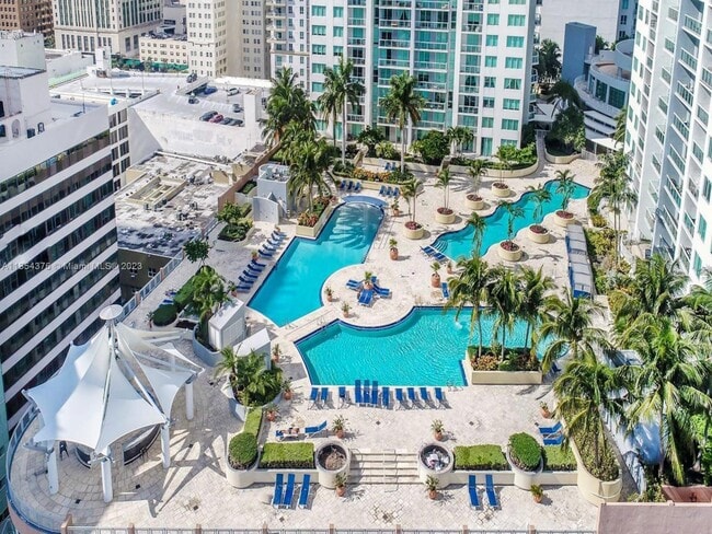 Photo - 244 Biscayne Blvd