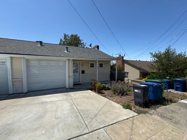 1450 Highland Blvd