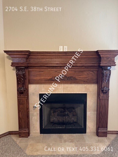 Photo - 2704 SE 38th St