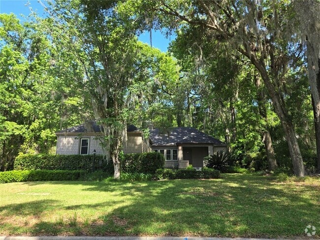 Building Photo - 8502 SW 52 Pl Rental