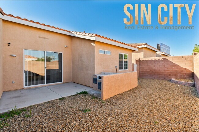 Photo - 2854 W Agate Ave