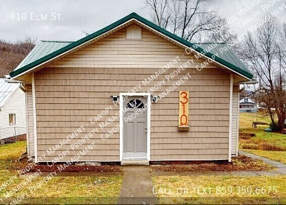 Building Photo - 310 Elm St