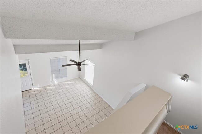 Building Photo - 115 Crest Dr