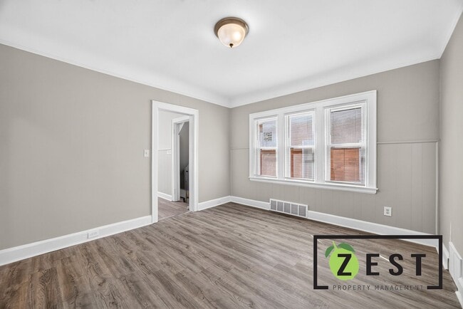 Photo - 15494 Bringard Dr