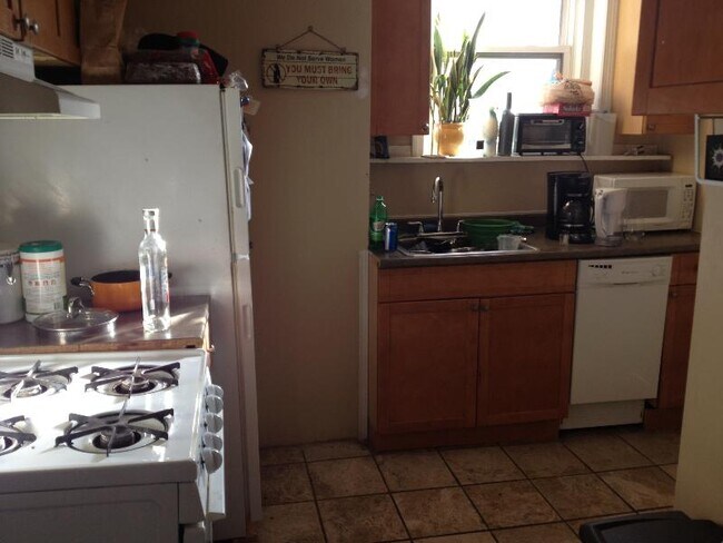 Photo - 71 S Huntington Ave Unit 2