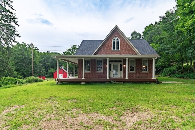 Photo - 7730 Newark Rd
