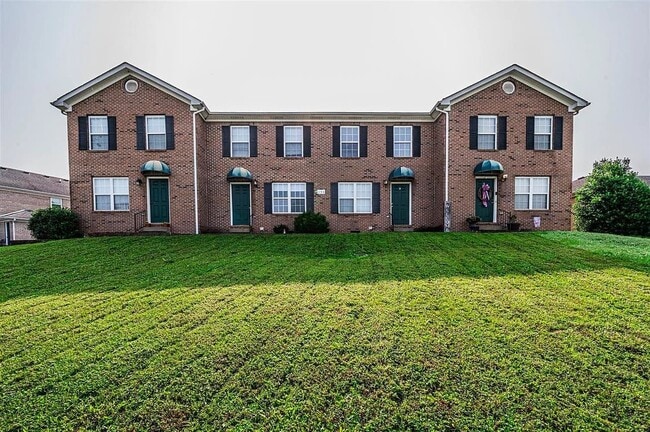 Building Photo - 126 Candle Ct