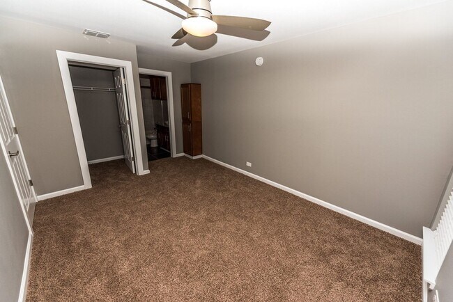 Axiom Apartments