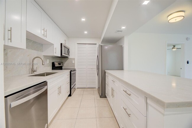 Photo - 200 Lakeview Dr Unit 211