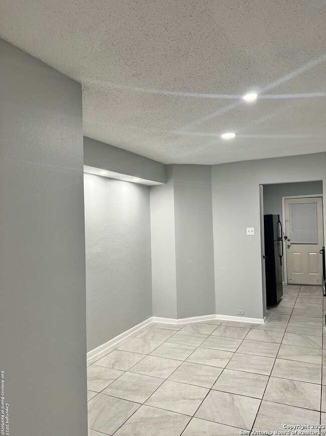 6611 Southpoint St Unit 108A
