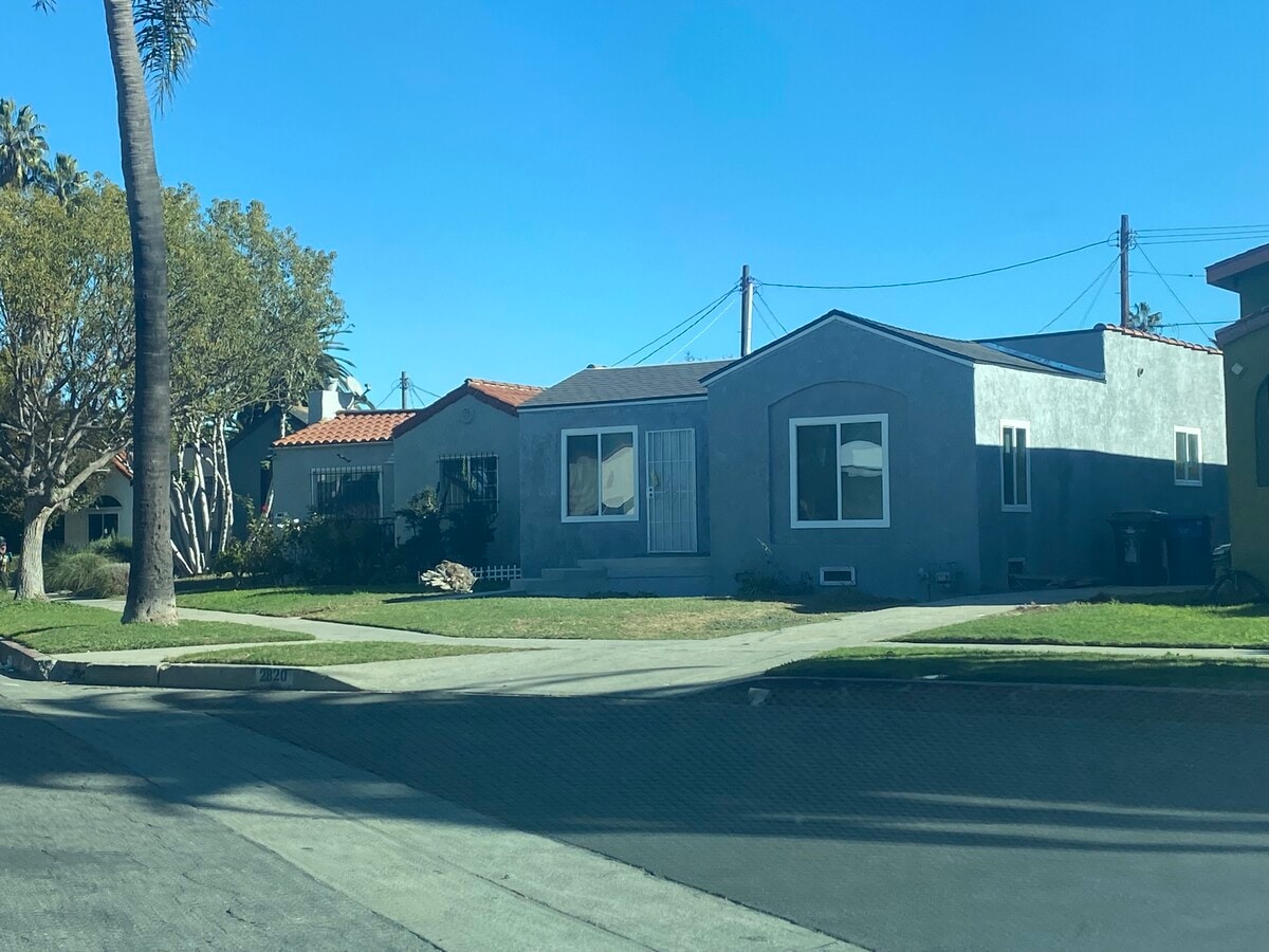 Photo - 2820 Vineyard Ave