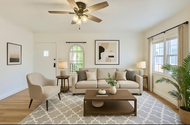 Photo - 221 S Gramercy Pl