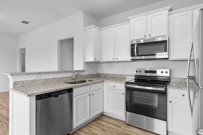 14701 Wahlbergs Wy