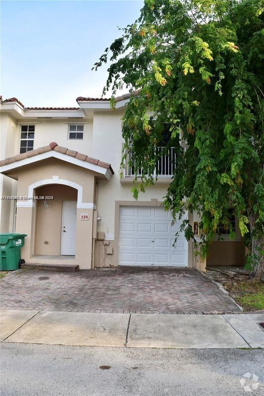 Building Photo - 14162 SW 260th St Rental