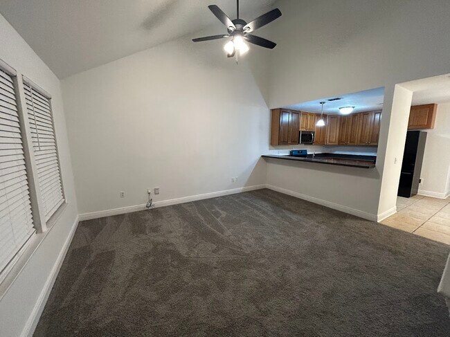 Photo - 3348 Sugar Berry Way