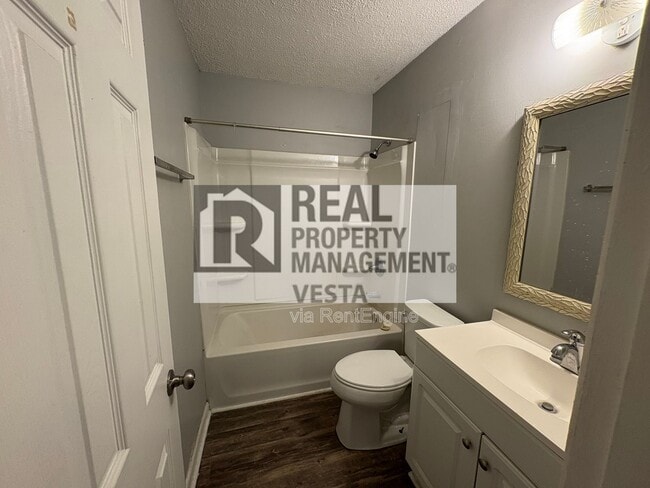 Photo - 131 Wall St Unit 103