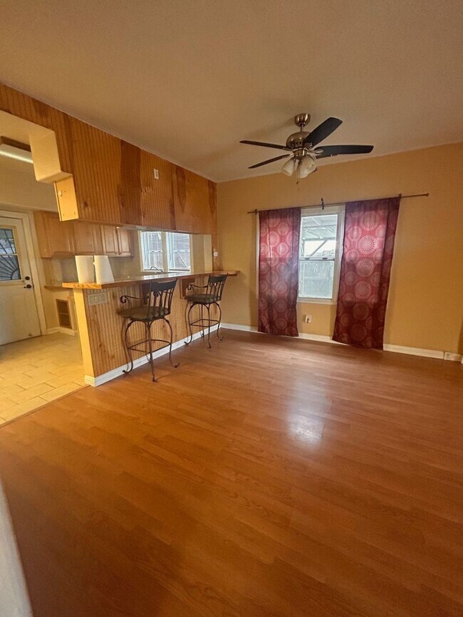 Charming house for rent in Visalia! Rental House Rental in Visalia