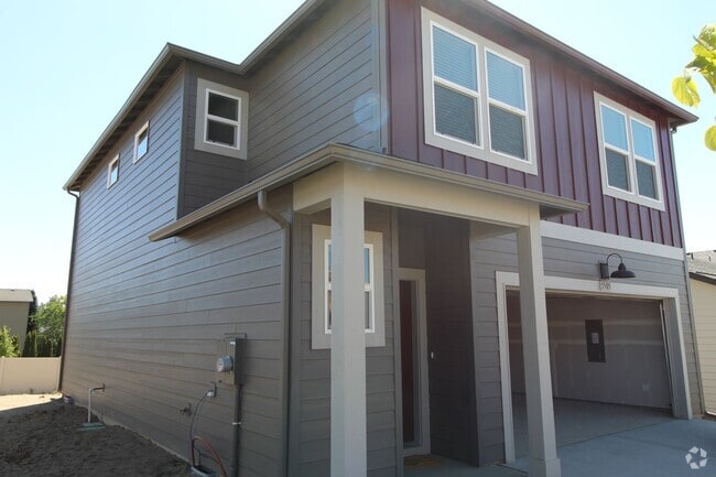 Building Photo - 5505 W Youngstown Ln Rental