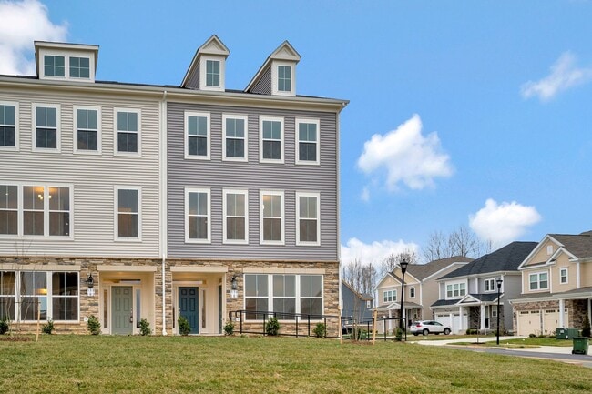 Photo - Light Filled Spacious Townhome