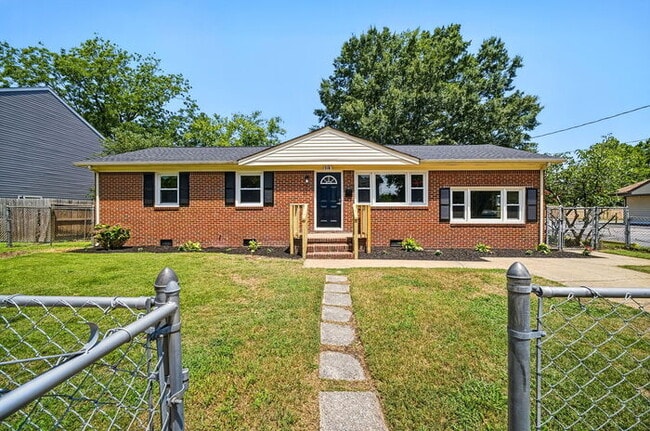 Photo - Recently Remodeled, Beautiful 3 Bedroom Home in Norfolk