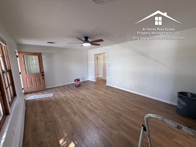 Photo - 511 Kleewood Dr