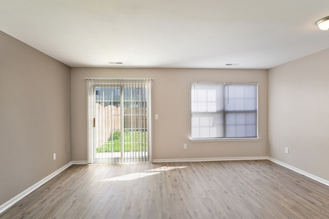 Photo - 154 Periwinkle Dr