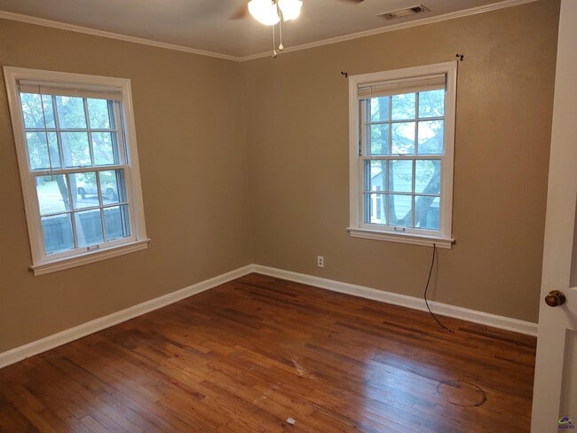 Photo - 1007 Third St