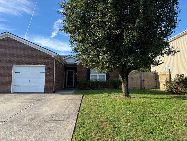 Photo - 858 Melanie Ln