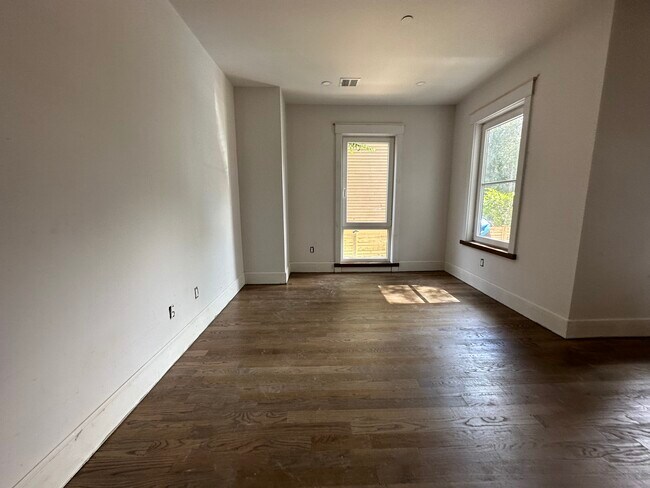 Photo - 100 Mount Pleasant Ave