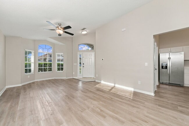 813 Rogers Ct