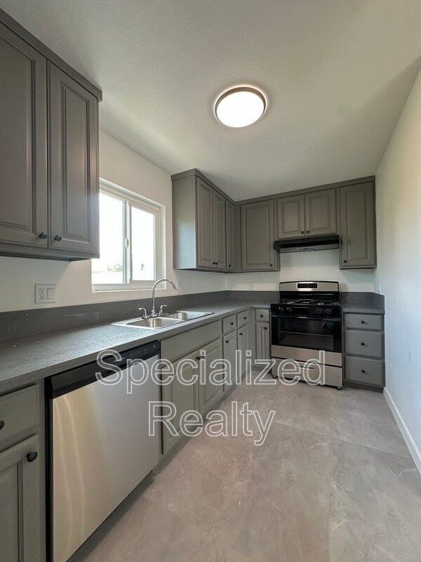 Photo - 6731 Troost Ave Unidad 3