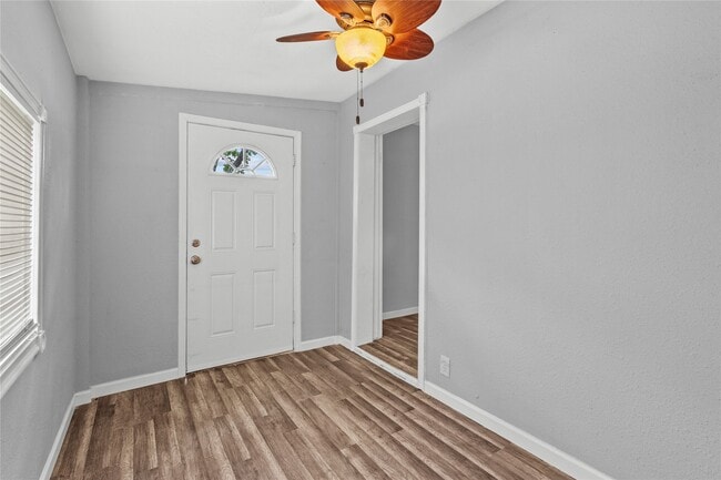 Photo - 1101 8th Ave N