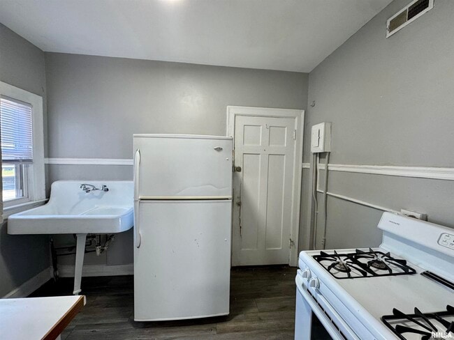 Photo - 2028 7th Ave Unidad G3