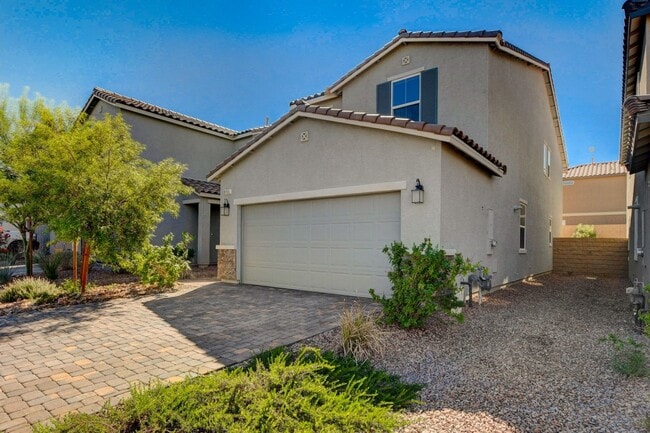 Photo - Gorgeous 4 Bedroom, 2 Story Home in SW/Mou...