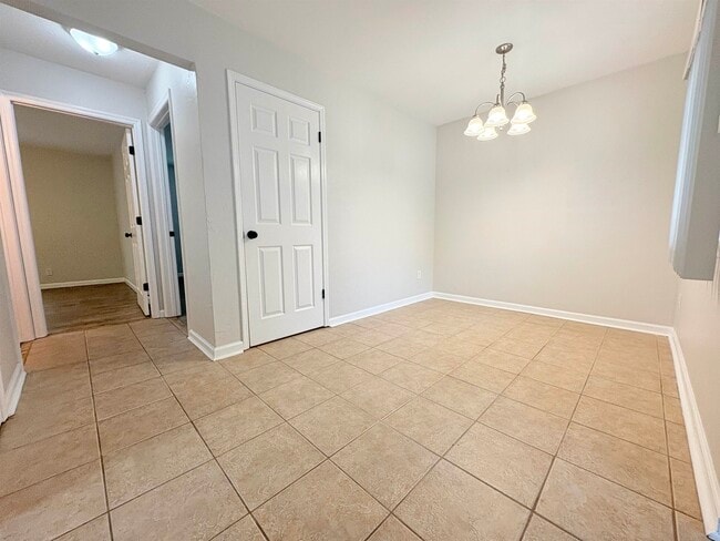 1595 Willow Bend Way