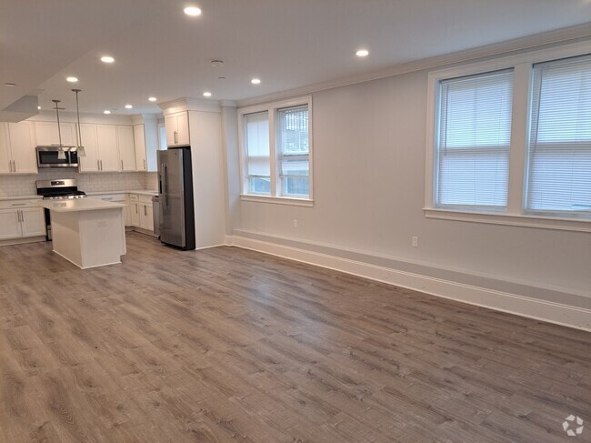 Building Photo - 120 Kenrick St Unit 1 Rental