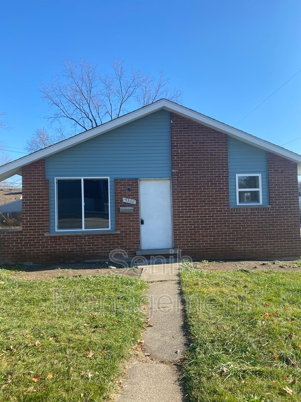 Building Photo - 3302 Greenfield Rd