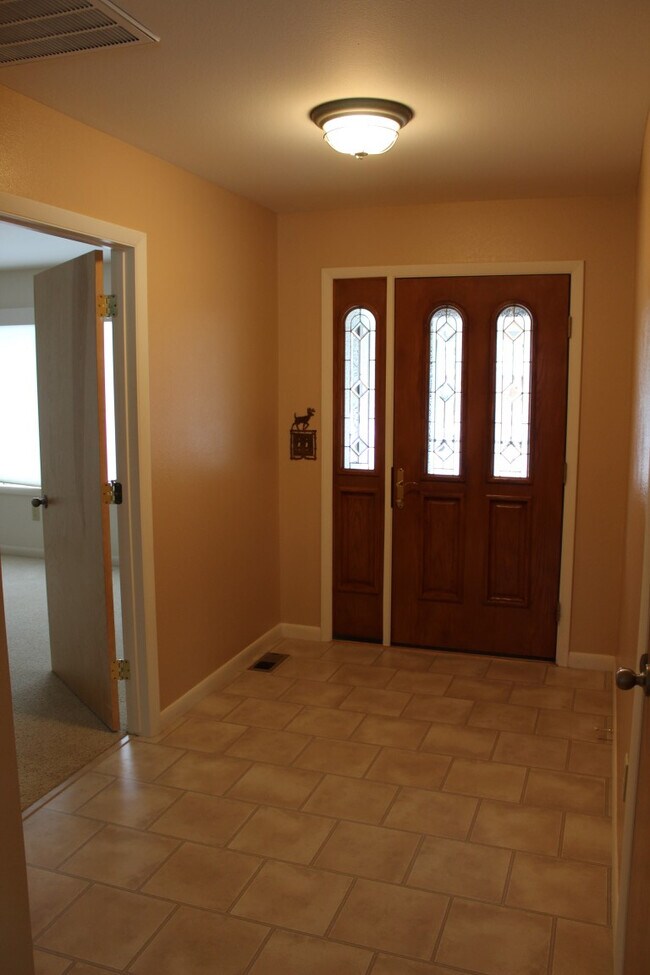 640 Mondell St House House Rental in Thermopolis, WY