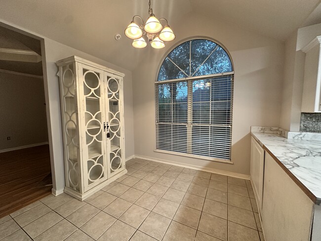 Photo - 131 Carolyn Ave