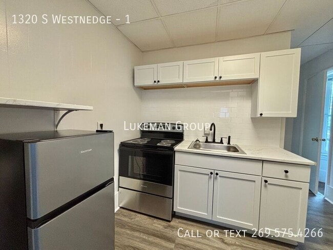 Building Photo - 1320 S Westnedge-1 Unit 1 Rental