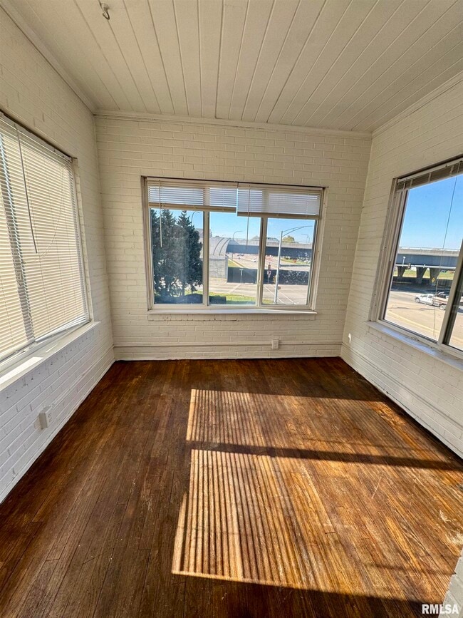 Photo - 2028 7th Ave Unidad G3