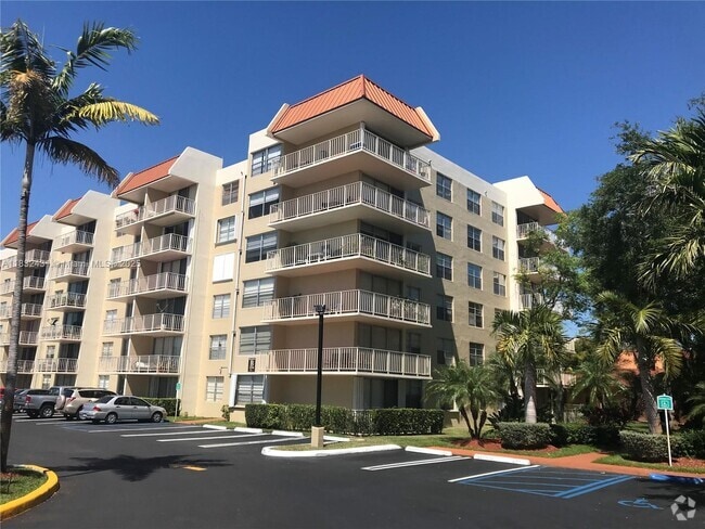 Building Photo - 13120 SW 92nd Ave Unit B-319 Rental