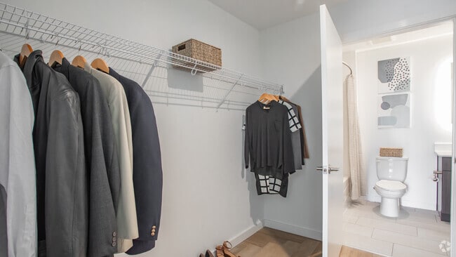 1BR,1BA,-654SF