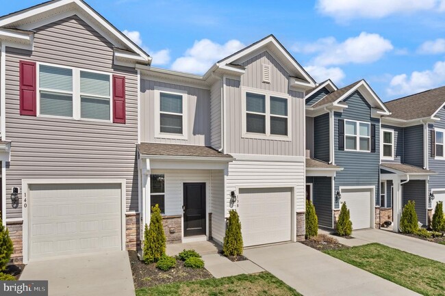 Photo - 138 Willett Holw St