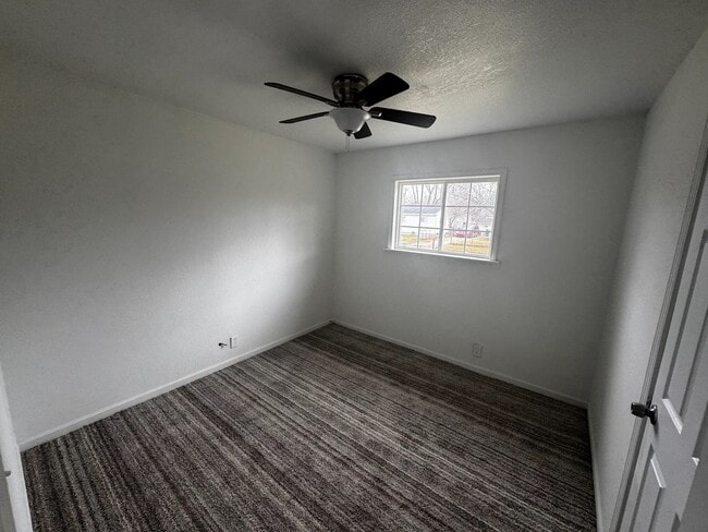 Photo - 3 bed/ 1 Bath