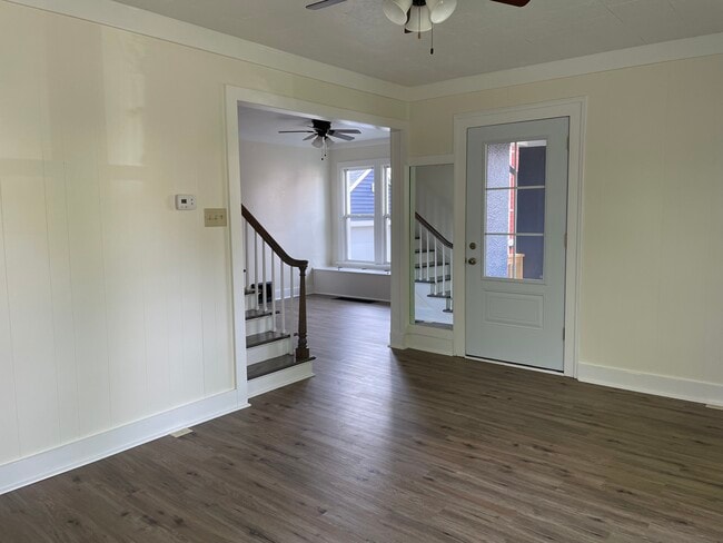 Photo - 26 Hoffman Ave