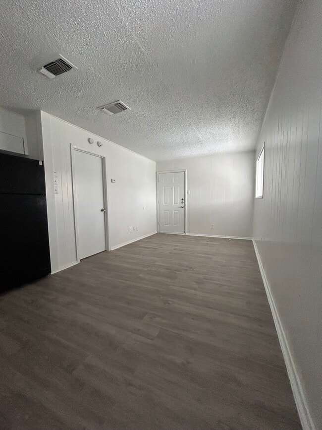 Área de estar - Palm Square Apartments