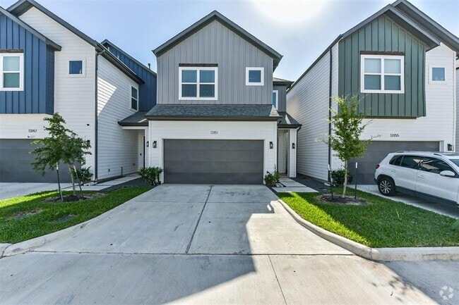 Building Photo - 13151 Perennial Spgs Dr Rental