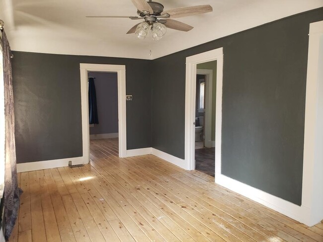Photo - 460 Co Rd 6100