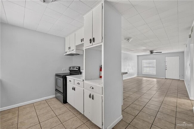 1120 Valley View Dr Unidad B7